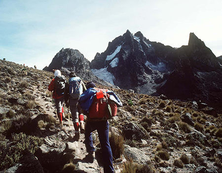 4-days-mount-kenya-climbing-naro-moru-route