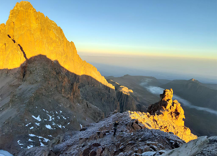5-days-mount-kenya-climbing-chogoria-route-down-naro-moru 5-days-mount-kenya-climbing-chogoria-route-down-naro-moru
